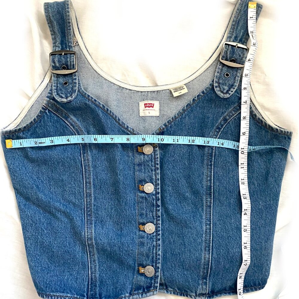 NWOT Levi's Women's Charlie Denim Crop Top, Indigo Stonewash, Large - Picture 6 of 7